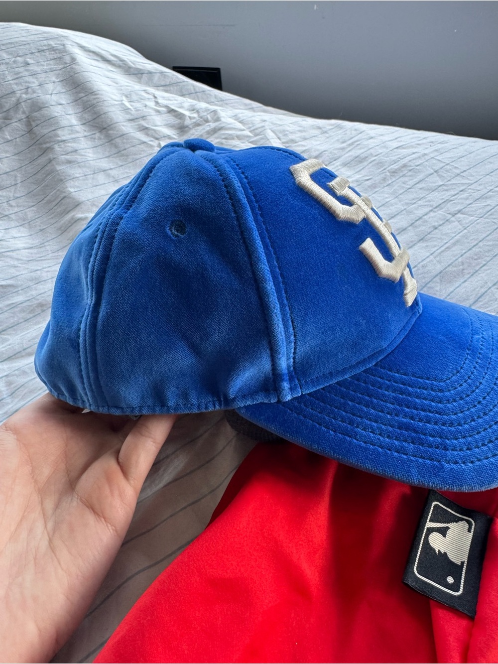 Gucci x MLB Velvet San Francisco Giants Baseball Hat with Red Gucci Dust Bag - Picture 5 of 5